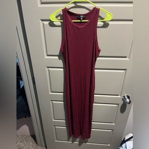 Maroon Maxi Ribbed Dress
